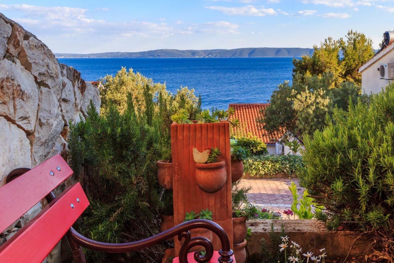 Holiday Home Lola, Sea On A Palm! Heated Pool Trogir Dış mekan fotoğraf
